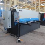 د هايډروليک فلزي تخته د سوئنګ بيام څرخ ماشين